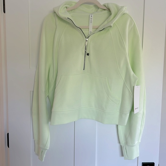 *RARE color* NWT Lululemon scuba hoodie M / L - Picture 1 of 3